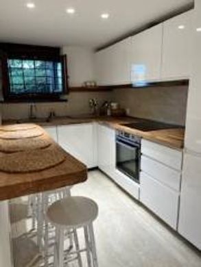 Casale a Serramazzoni, Modena