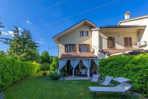 Villa Arese, Milano ilçesinde