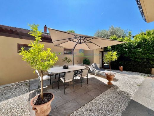 Villa a Monsummano Terme, Pistoia