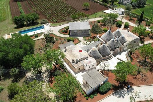 村舍  Ostuni, 布林迪西省