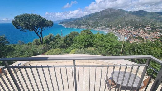 Villa in Levanto, Provincia di La Spezia