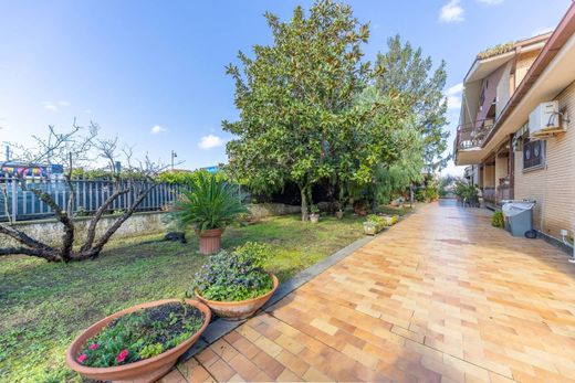 Villa in Ciampino, Rom