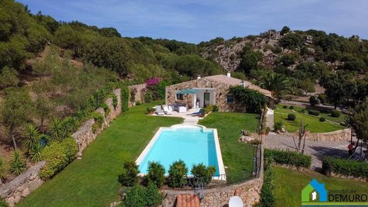 Villa in Olbia, Provincia di Sassari