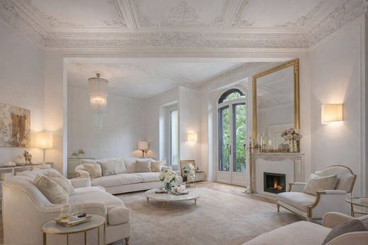 Appartamento a Milano, Lombardia