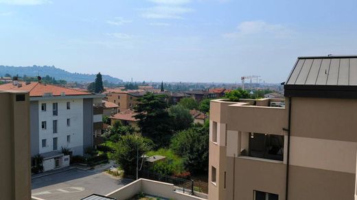 Penthouse in Verona, Provincia di Verona