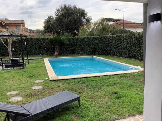 Villa Fiumicino, Roma