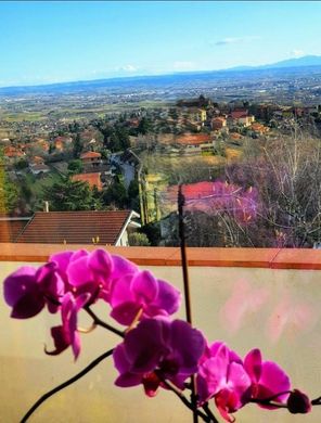 Villa in Pecetto, Turin