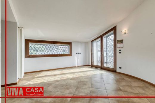 Apartament w Pianoro, Bologna