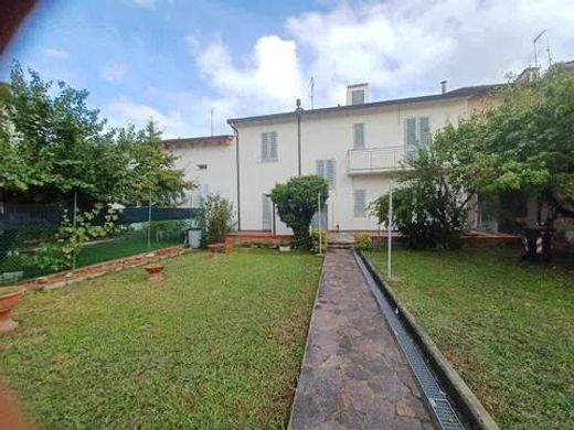 Вилла, Empoli, Province of Florence
