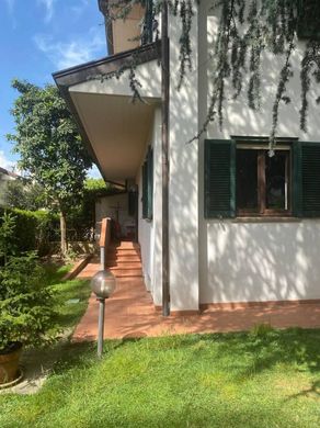 Villa in Prato, Provincia di Prato