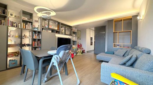 아파트 / 밀라노, Città metropolitana di Milano