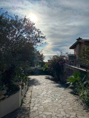 Villa in Formia, Provincia di Latina