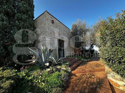 Villa in Bisceglie, Provincia di Barletta - Andria - Trani