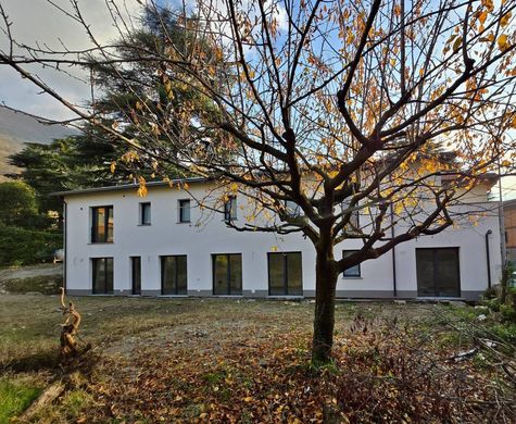 别墅  Lecco, 莱科省