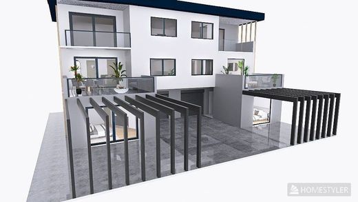 ‏וילה ב  Levico Terme, Provincia autonoma di Trento