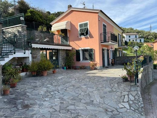 Villa Sestri Levante, Genova ilçesinde