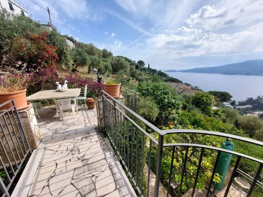 Квартира, Zoagli, Provincia di Genova