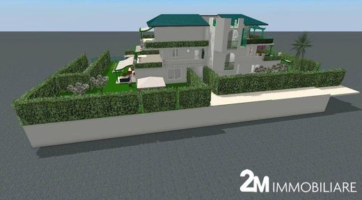 Apartment / Etagenwohnung in Viareggio, Provincia di Lucca