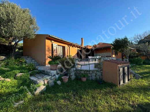 Villa a La Maddalena, Sassari