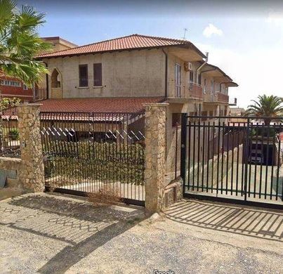 Villa in Mazzarino, Provincia di Caltanissetta