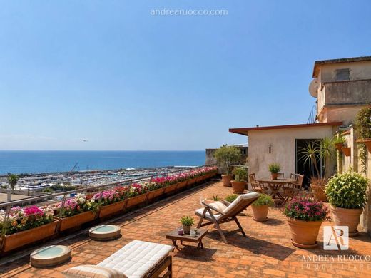Piso / Apartamento en Salerno, Provincia di Salerno