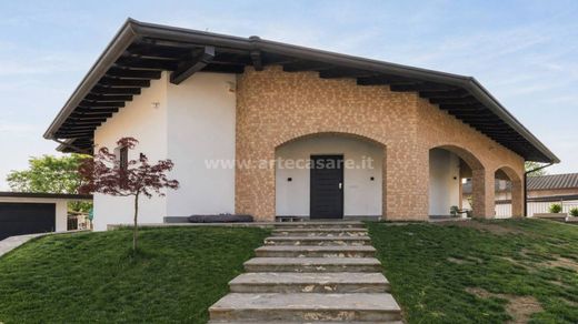 Villa in Dairago, Mailand