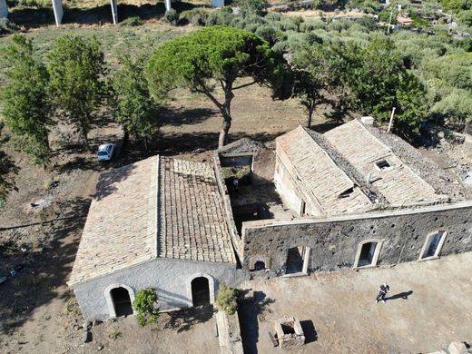 Landsitz in Misterbianco, Catania