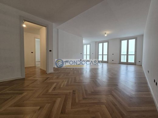 Appartement à Pavie, Provincia di Pavia