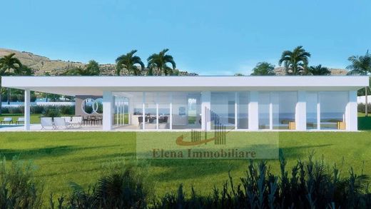 Castellammare del Golfo, Trapaniのヴィラ