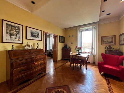 Apartment / Etagenwohnung in Mailand, Lombardei