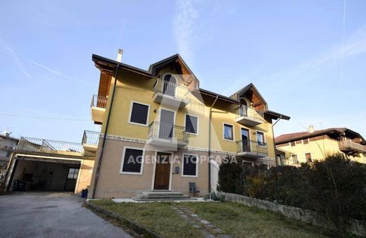 Villa en Asiago, Provincia di Vicenza