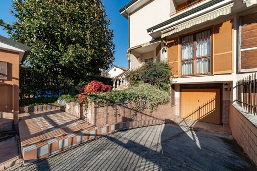 Terraced house in Buccinasco, Milan
