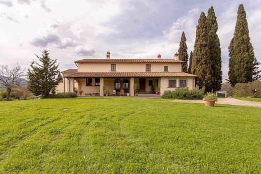 Villa a Poggio a Caiano, Prato