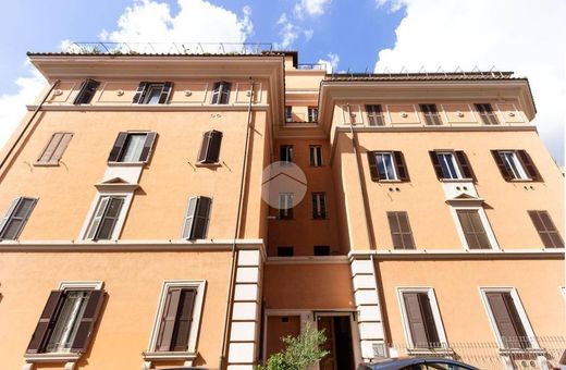 Appartamento a Roma, Lazio