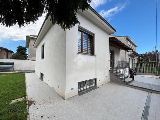 Villa en Rho, Milán