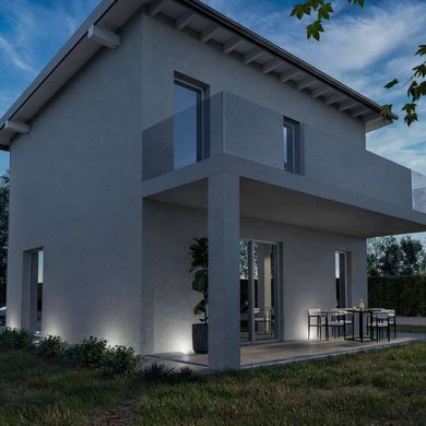 Villa in Molteno, Provincia di Lecco