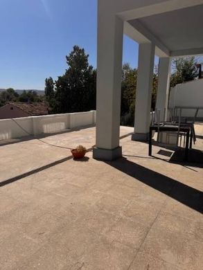 Villa Jesi, Ancona ilçesinde