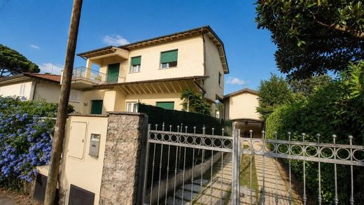 Apartamento - Pietrasanta, Provincia di Lucca