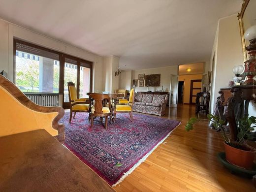 Apartment in Lecco, Provincia di Lecco