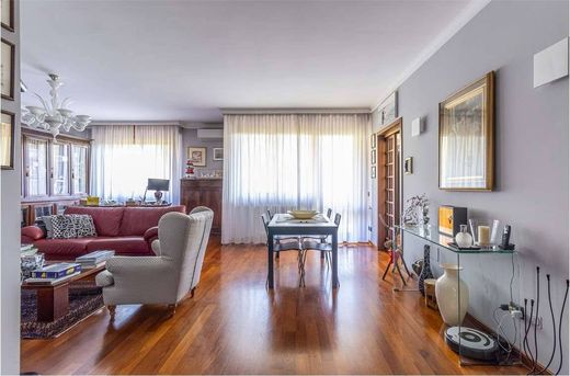 بنتهاوس ﻓﻲ مودينا, Provincia di Modena