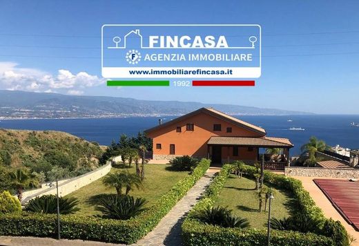 Villa in Messina, Province of Messina