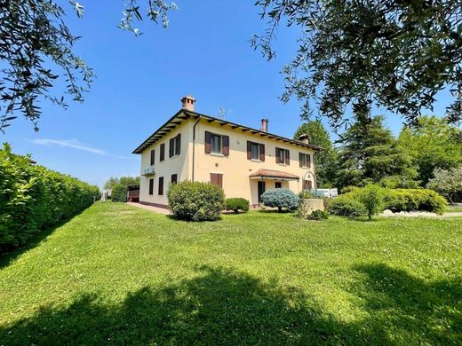 Villa in Castenaso, Bologna