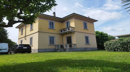 Villa in Castelletto sopra Ticino, Provincia di Novara