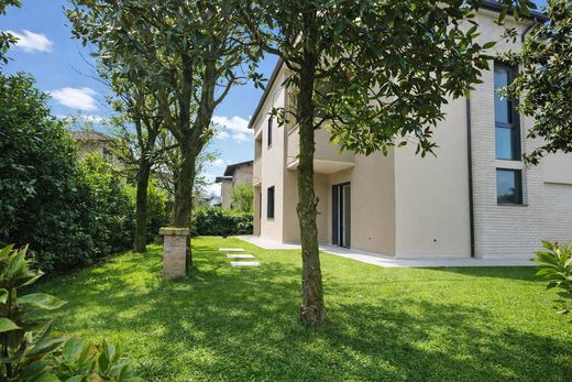 Apartment in Modena, Provincia di Modena