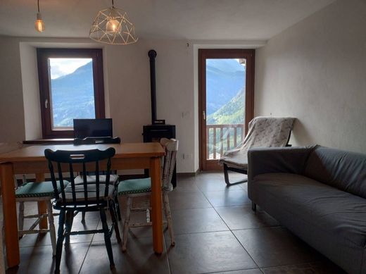 Apartment in Prè-Saint-Didier, Valle d'Aosta