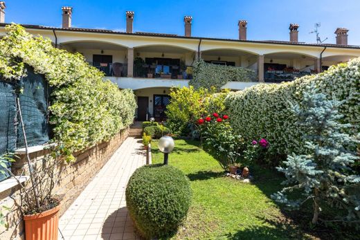 Villa in Rome, Latium