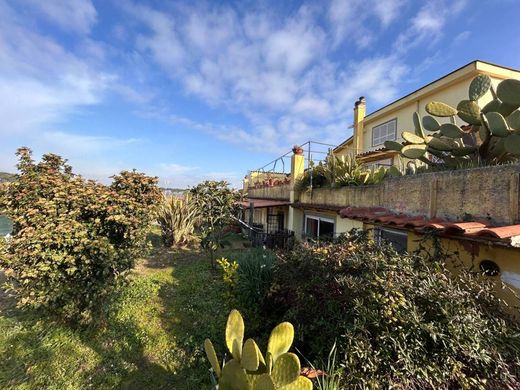 ‏וילה ב  רומא, Lazio