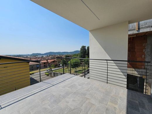 Villa in San Paolo d'Argon, Provincia di Bergamo