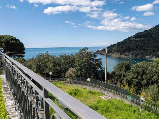 Villa in Bonassola, Provincia di La Spezia