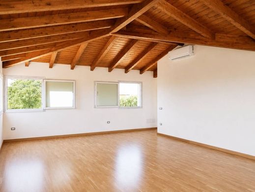 Villa in Capoterra, Provincia di Cagliari